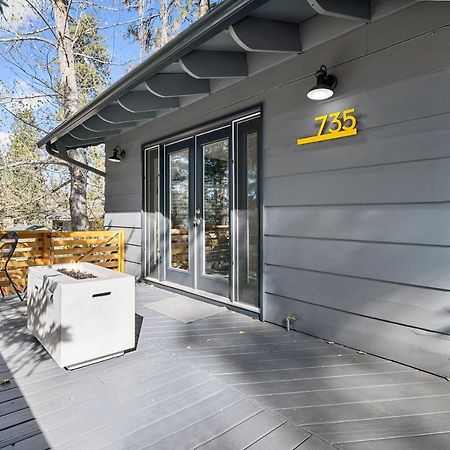 Yellow Pine Lodge - Charming Cottage Style Cabin With Peak-A-Boo Lake And Mountain Views Биг Бэар Лейк Экстерьер фото